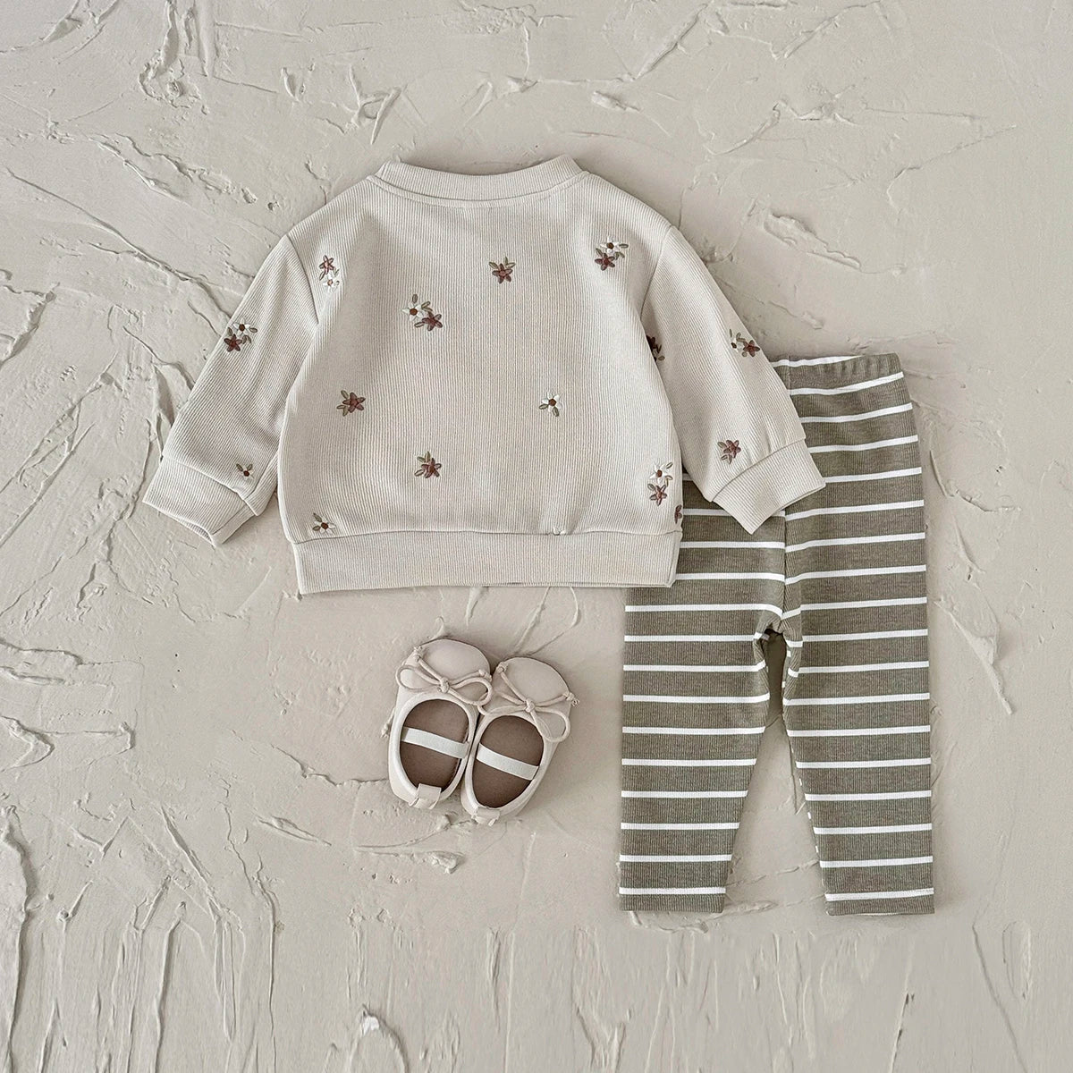Floral Embroidered Baby Girl Outfit Set